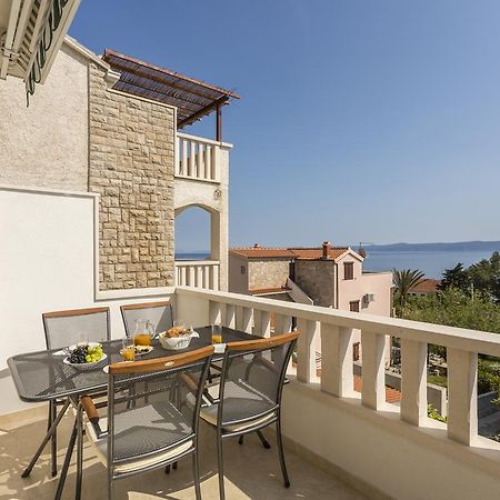 Apartments Biserka Бол Экстерьер фото